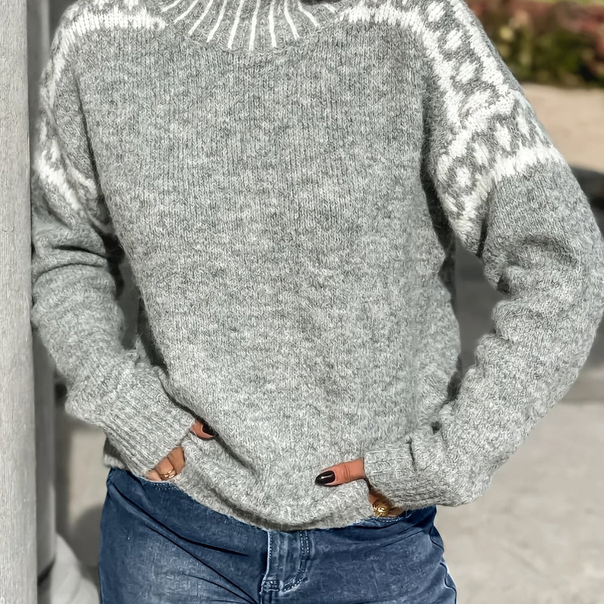emma-classic-contrast-trim-mock-neck-sweater-img12.jpg