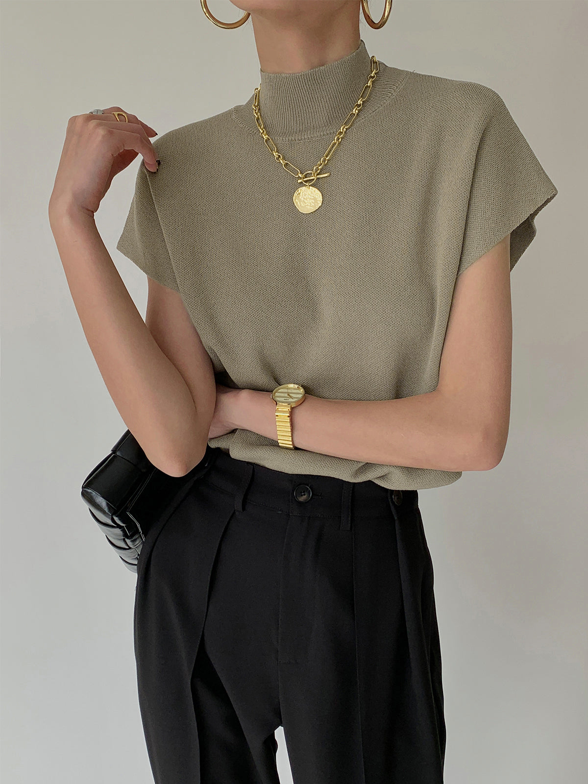 Mika | Mock Neck Short Sleeve Top