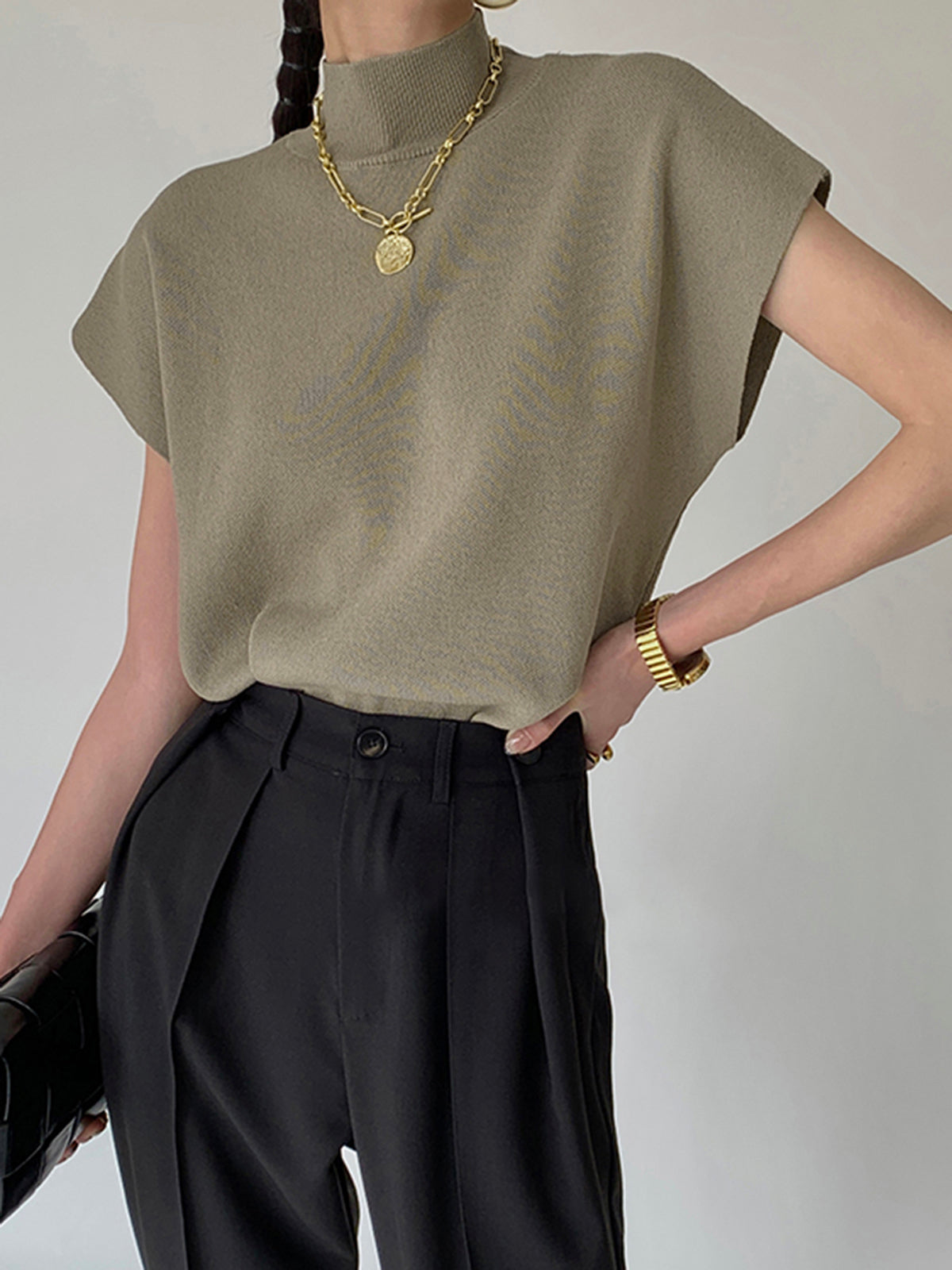 Mishaelle | Mock Neck Short Sleeve Top