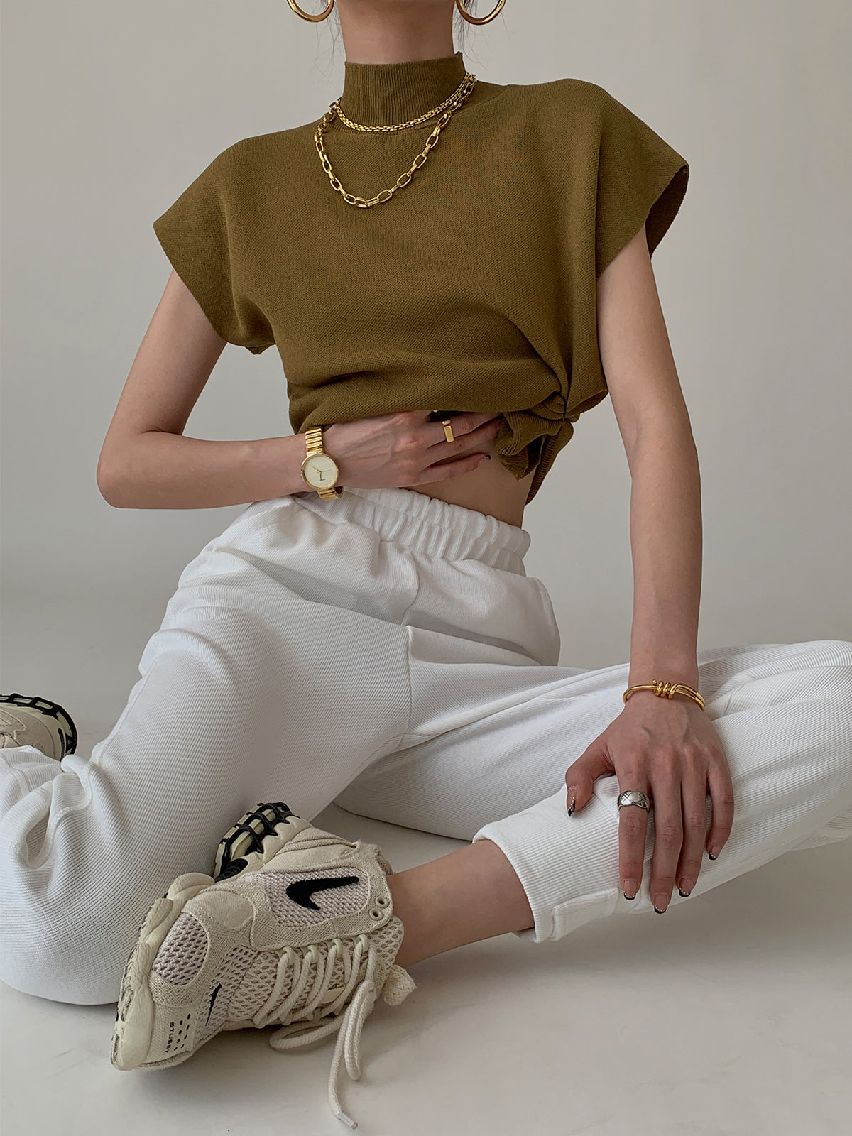 Mishaelle | Mock Neck Short Sleeve Top