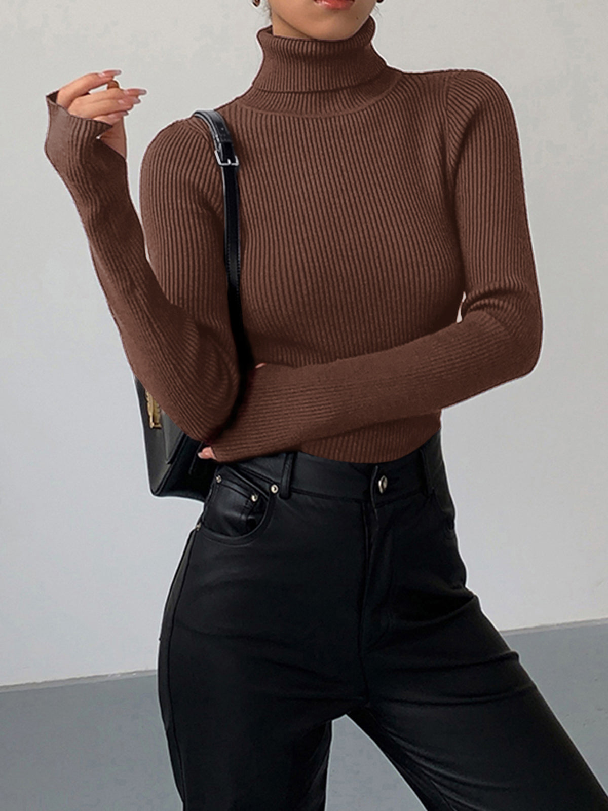 Robin | Slim Turtleneck Stretch Top