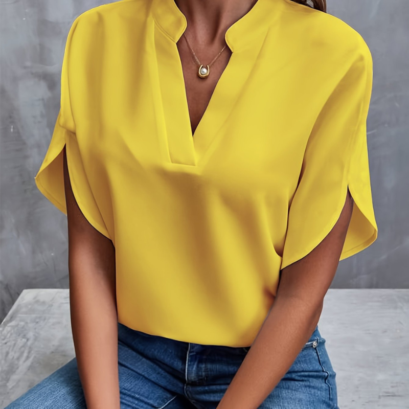 Sarah | Airy Refined Summer Blouse
