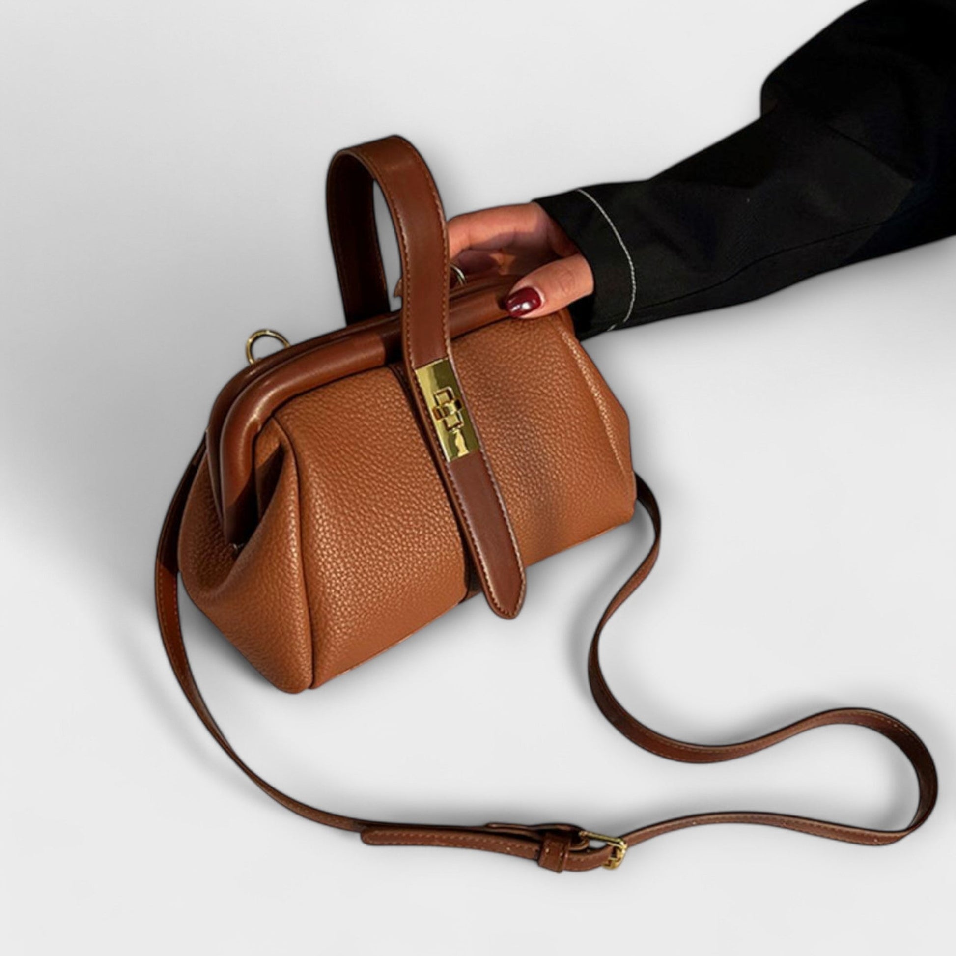 amanda-minimalist-mini-handbag-img5.jpg