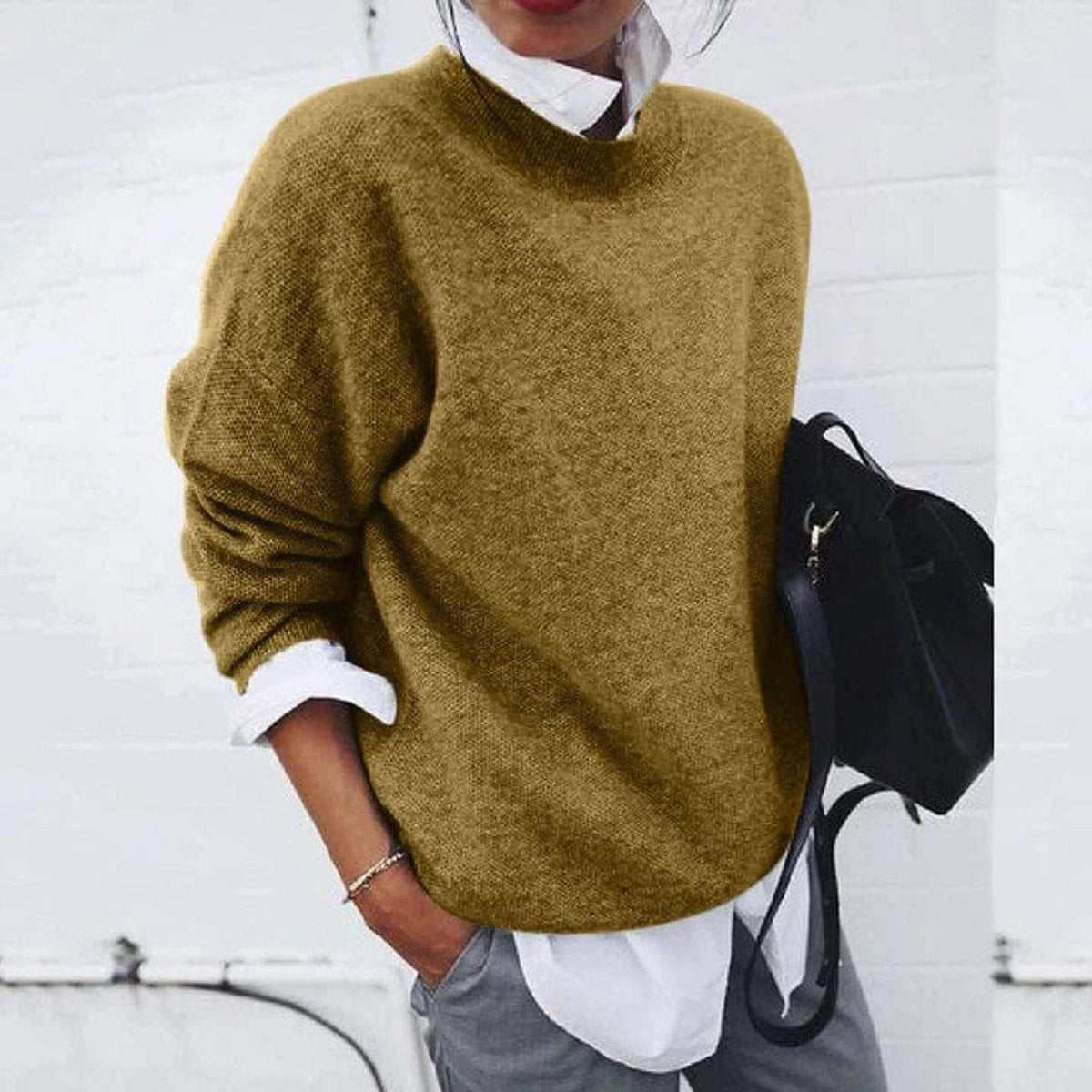 amanda-relaxed-fit-crew-neck-knit-sweater-img2.jpg