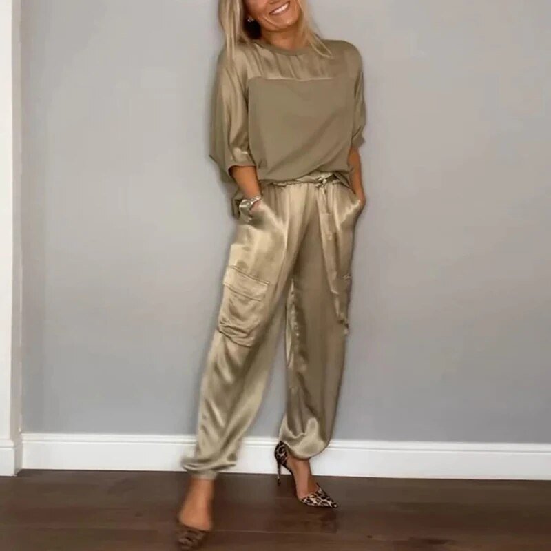 amy-relaxed-fit-two-piece-set-img1.jpg