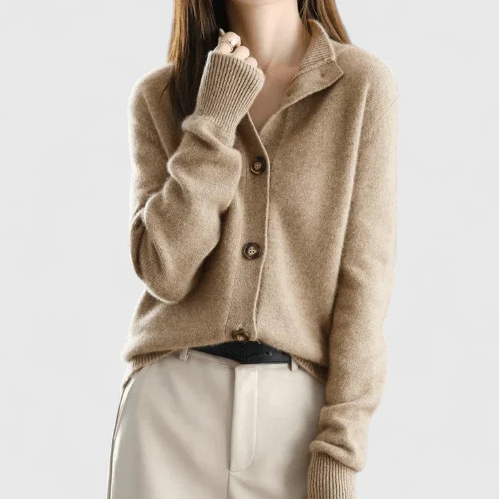 andrea-classic-collared-cardigan-img5.webp