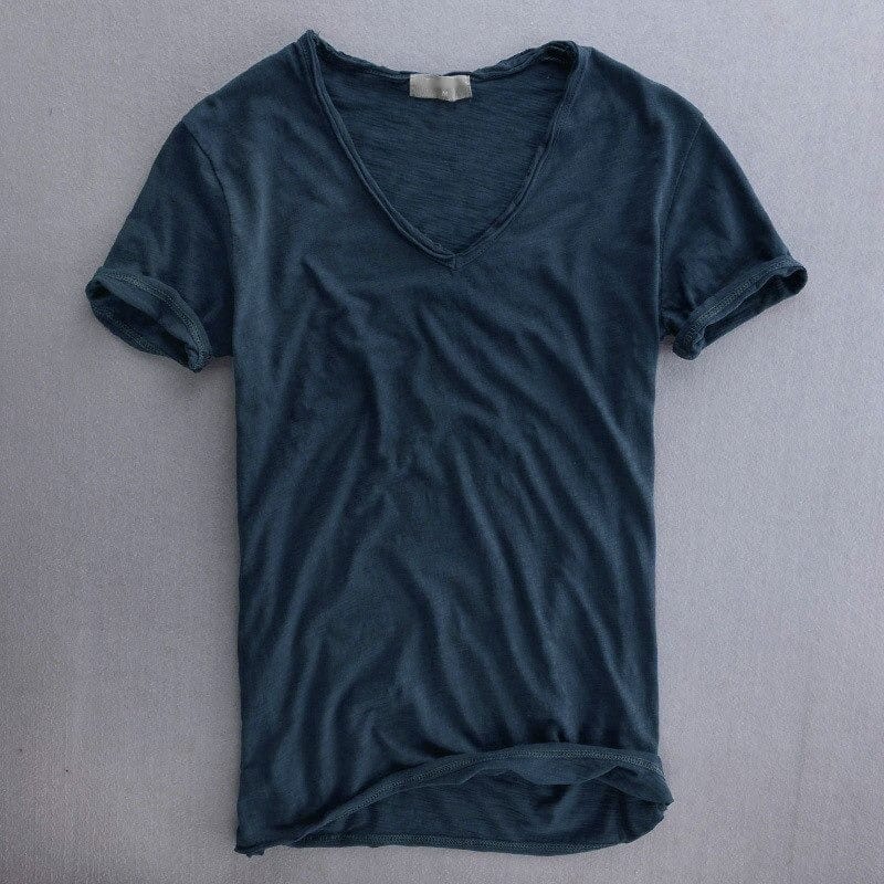 andrew-lightweight-v-neck-t-shirt-img5.jpg