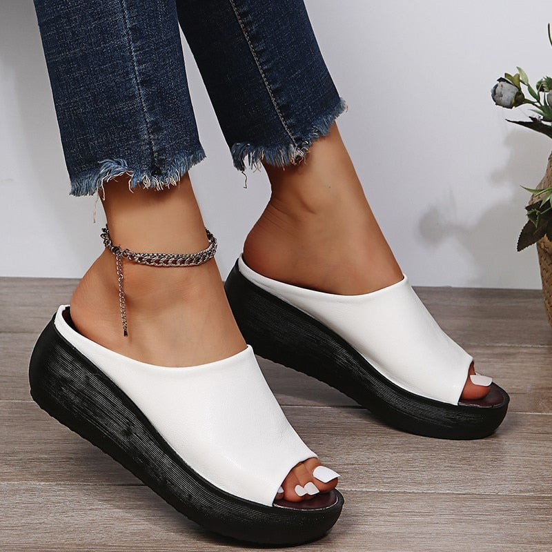 angela-comfortable-cushioned-buckle-sandals-img2.jpg