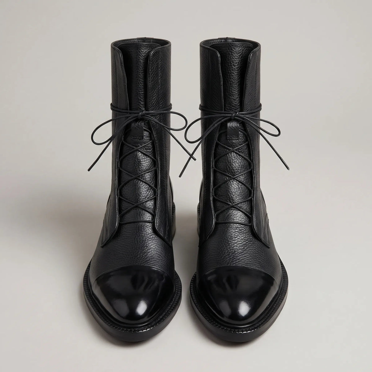 anna-classic-lace-up-leather-ankle-boots-img4.webp