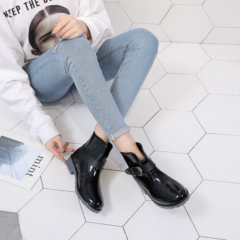 anna-comfortable-glossy-buckle-ankle-boots-img2.jpg