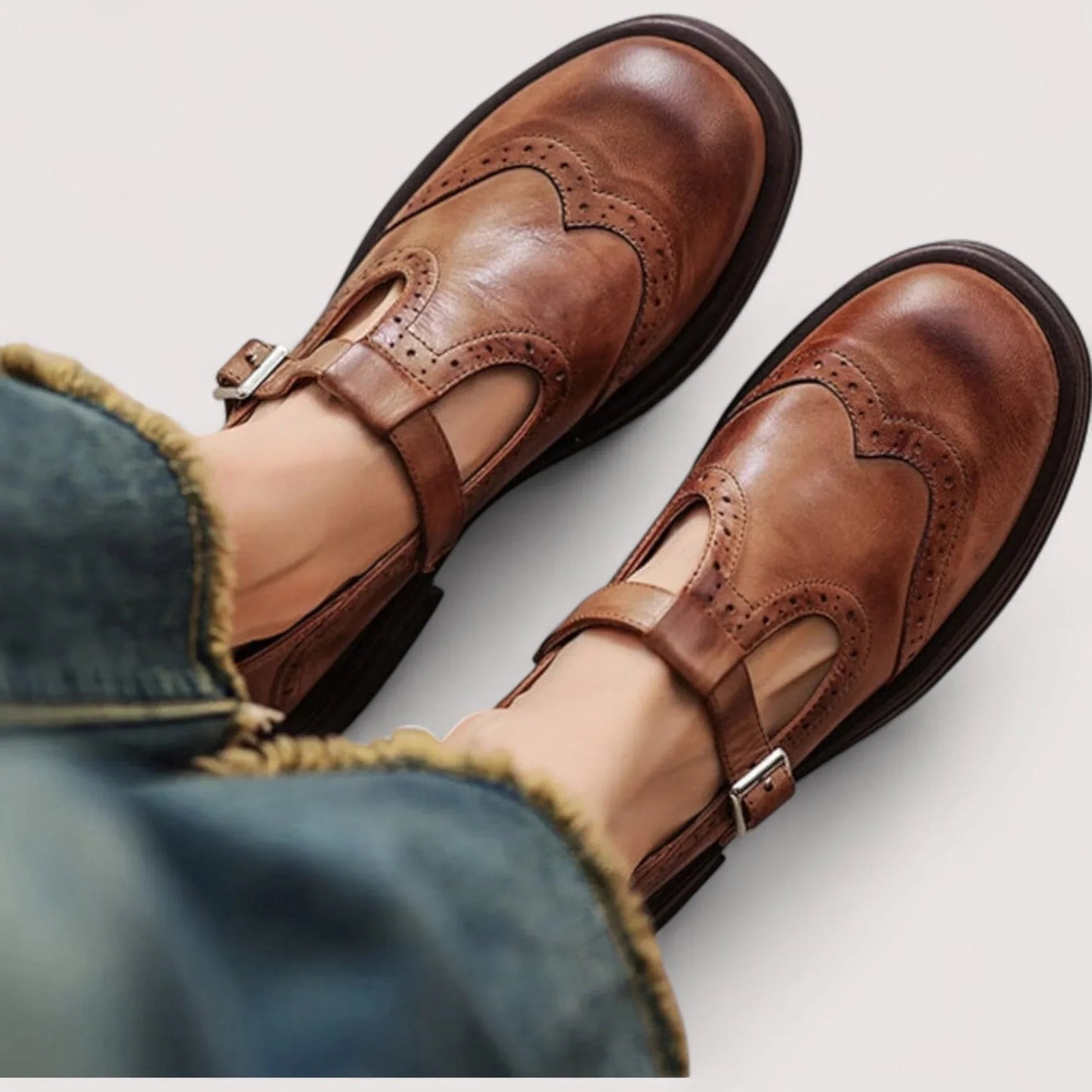 betty-orthopedic-mary-jane-shoes-img1.webp