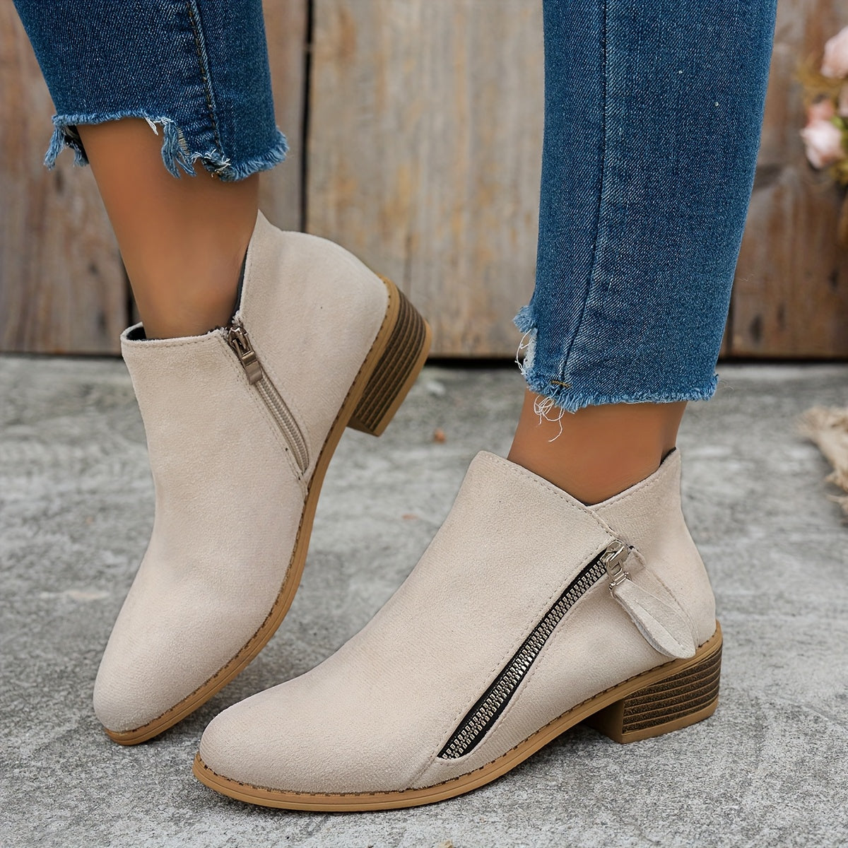 bianca-everyday-side-zip-ankle-boots-img10.jpg