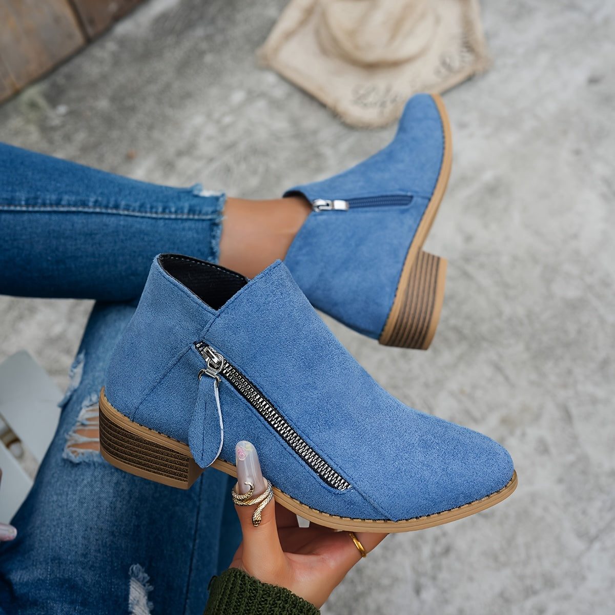 bianca-everyday-side-zip-ankle-boots-img15.jpg