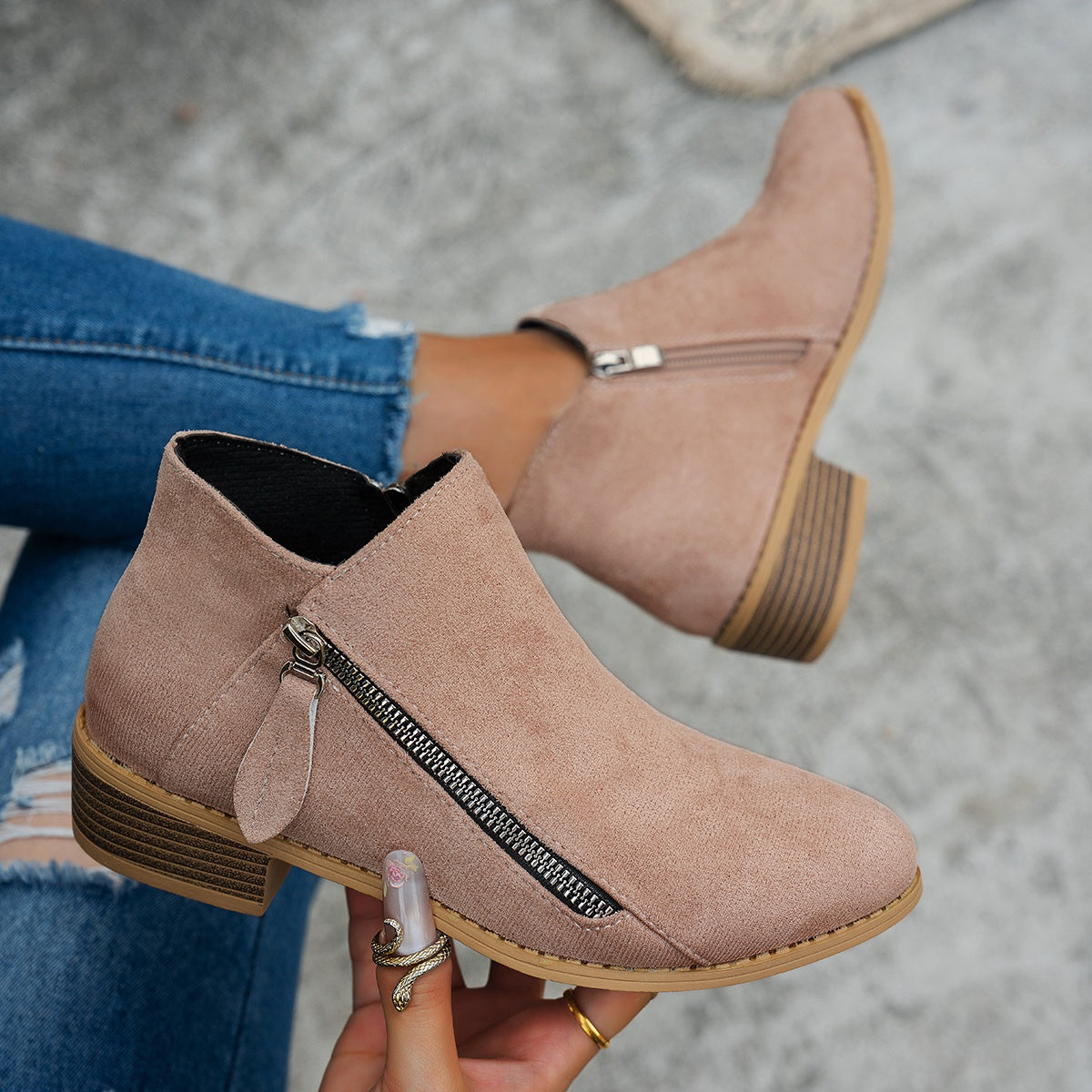 bianca-everyday-side-zip-ankle-boots-img9.jpg