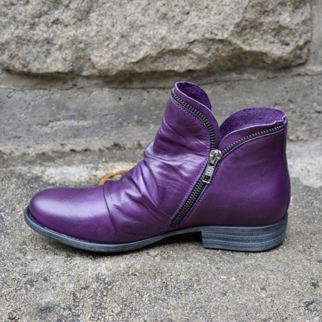 brenda-comfortable-chelsea-boots-img1.png