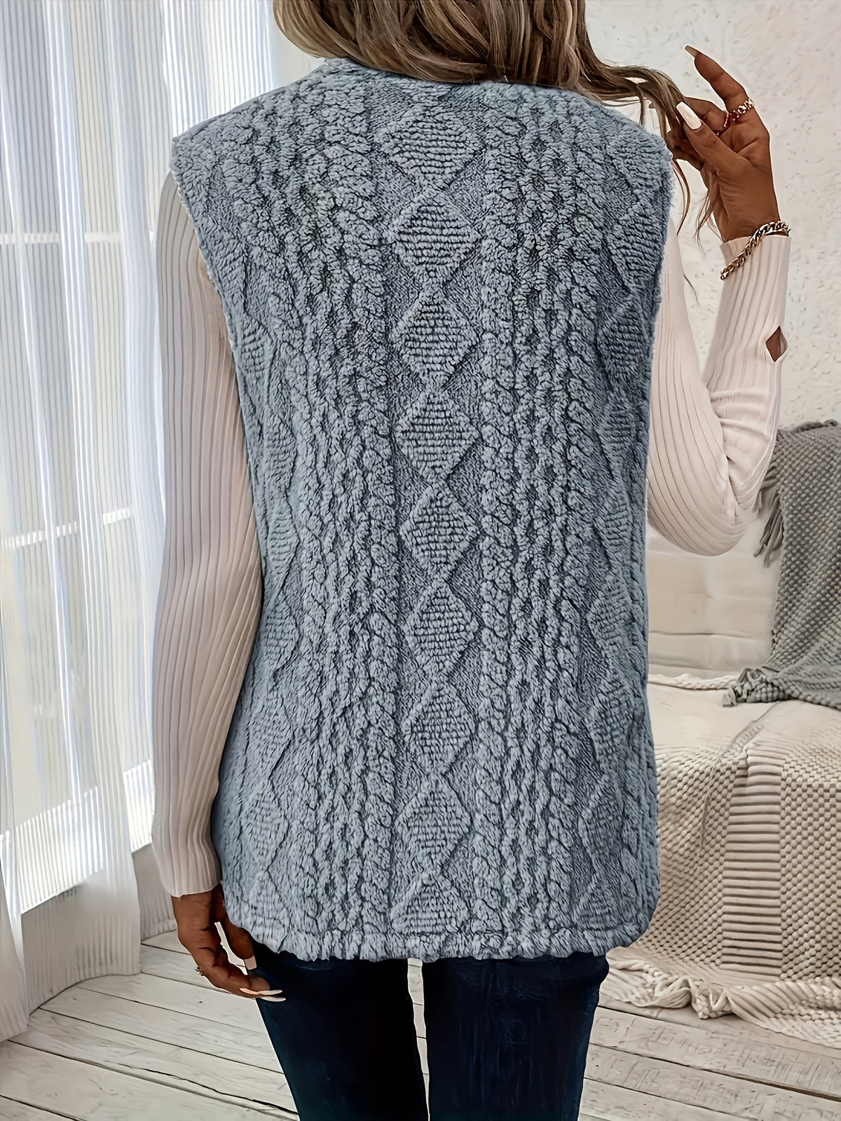 brenna-cozy-textured-sleeveless-vest-img12.jpg