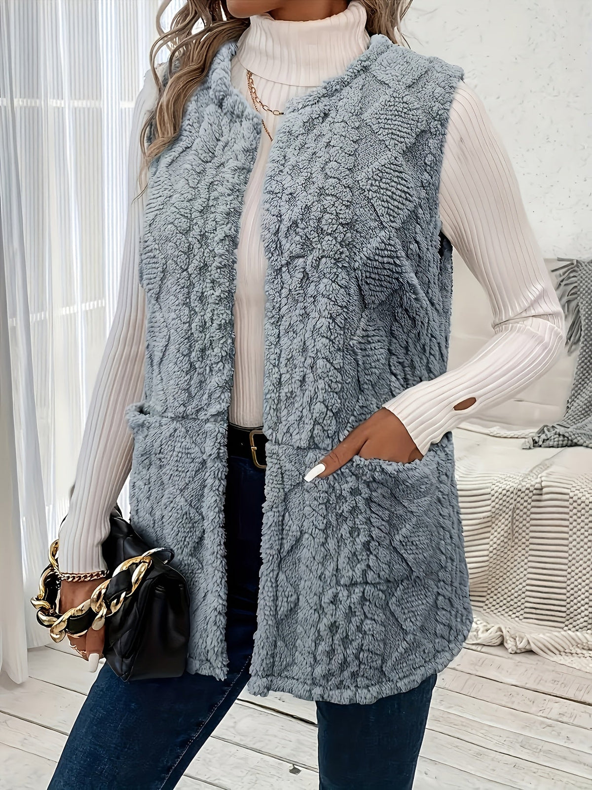 brenna-cozy-textured-sleeveless-vest-img13.jpg