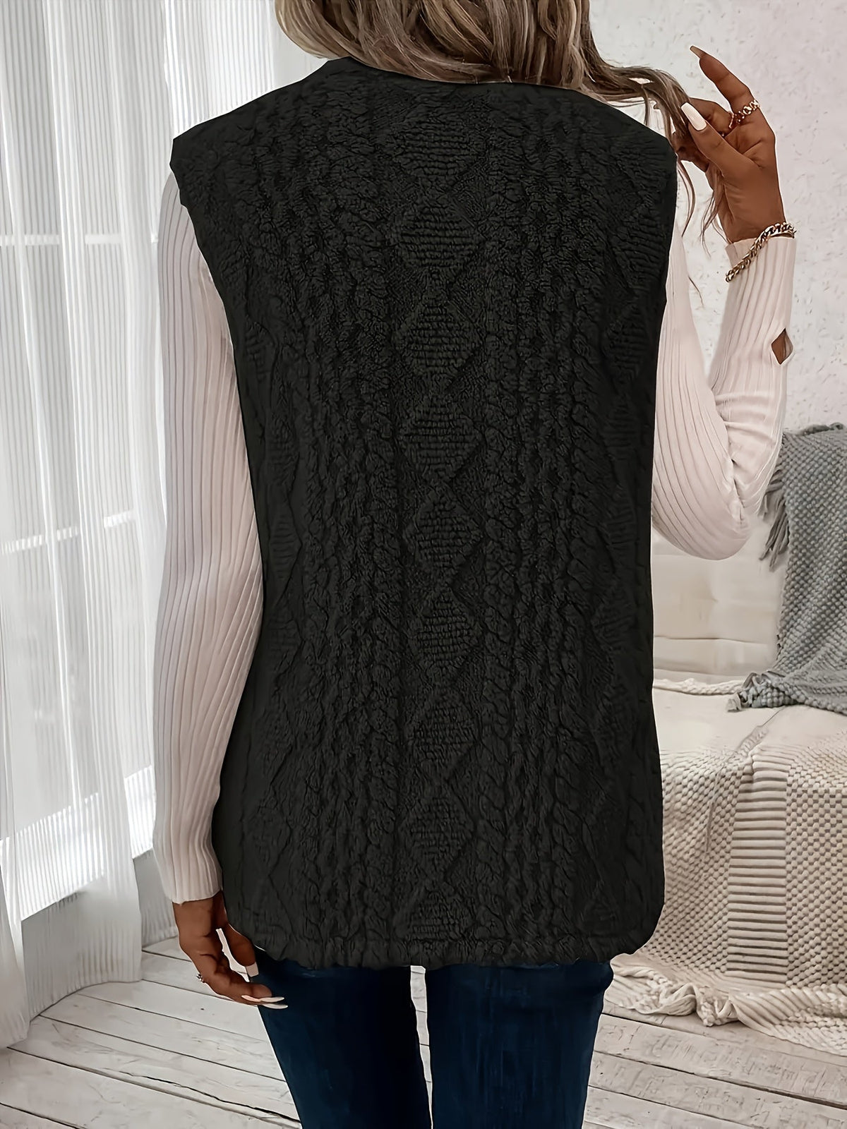 brenna-cozy-textured-sleeveless-vest-img8.jpg