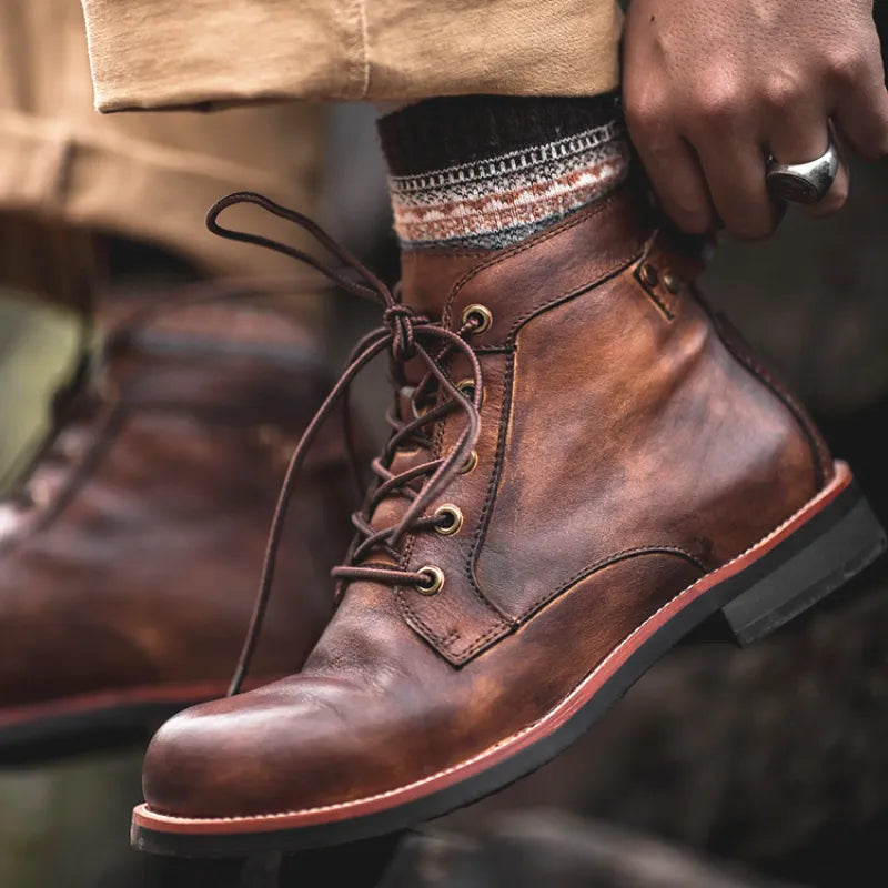 brian-classic-odyssey-boots-img1.webp