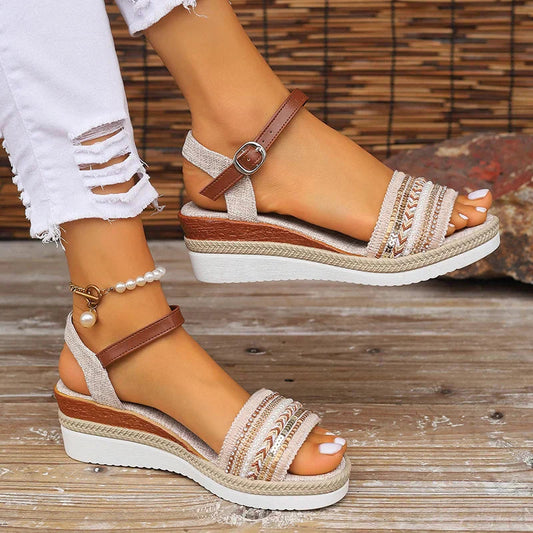 carol-comfortable-summer-sandals-img1.webp