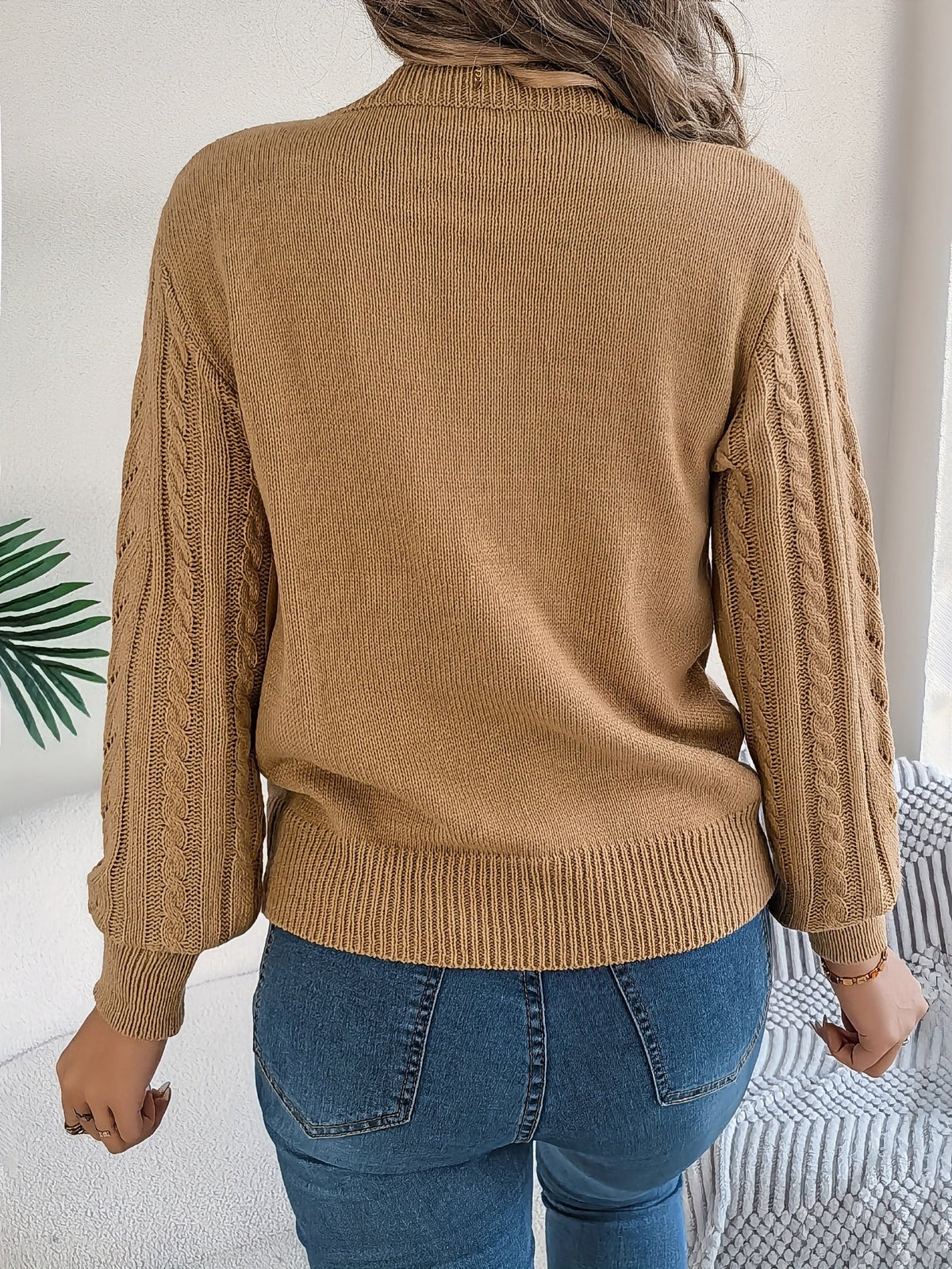 carolyn-classic-cable-knit-textured-sweater-img3.jpg