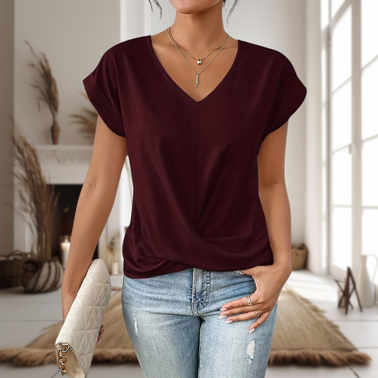 catherine-relaxed-fit-sweetheart-neck-t-shirt-img1.png