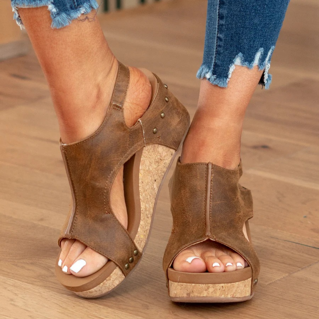 christina-comfortable-suede-wedge-sandals-img10.png