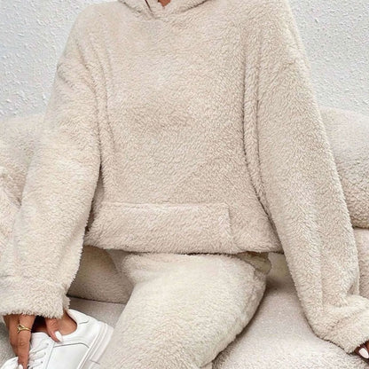 christine-relaxed-fit-plush-fleece-two-piece-set-img3.jpg