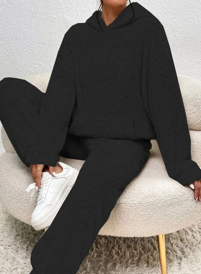 christine-relaxed-fit-plush-fleece-two-piece-set-img7.jpg