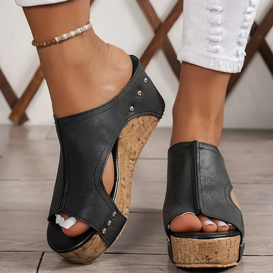 cynthia-orthopedic-cushioned-sandals-img2.jpg