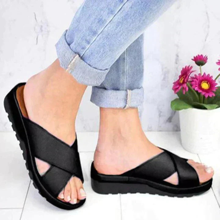 elizabeth-orthopedic-adjustable-sandals-img6.webp