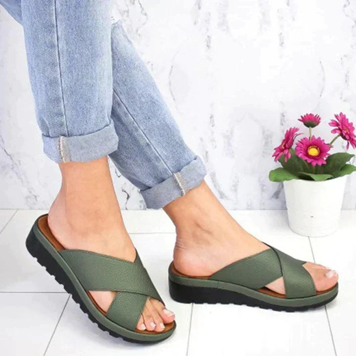 elizabeth-orthopedic-adjustable-sandals-img7.webp