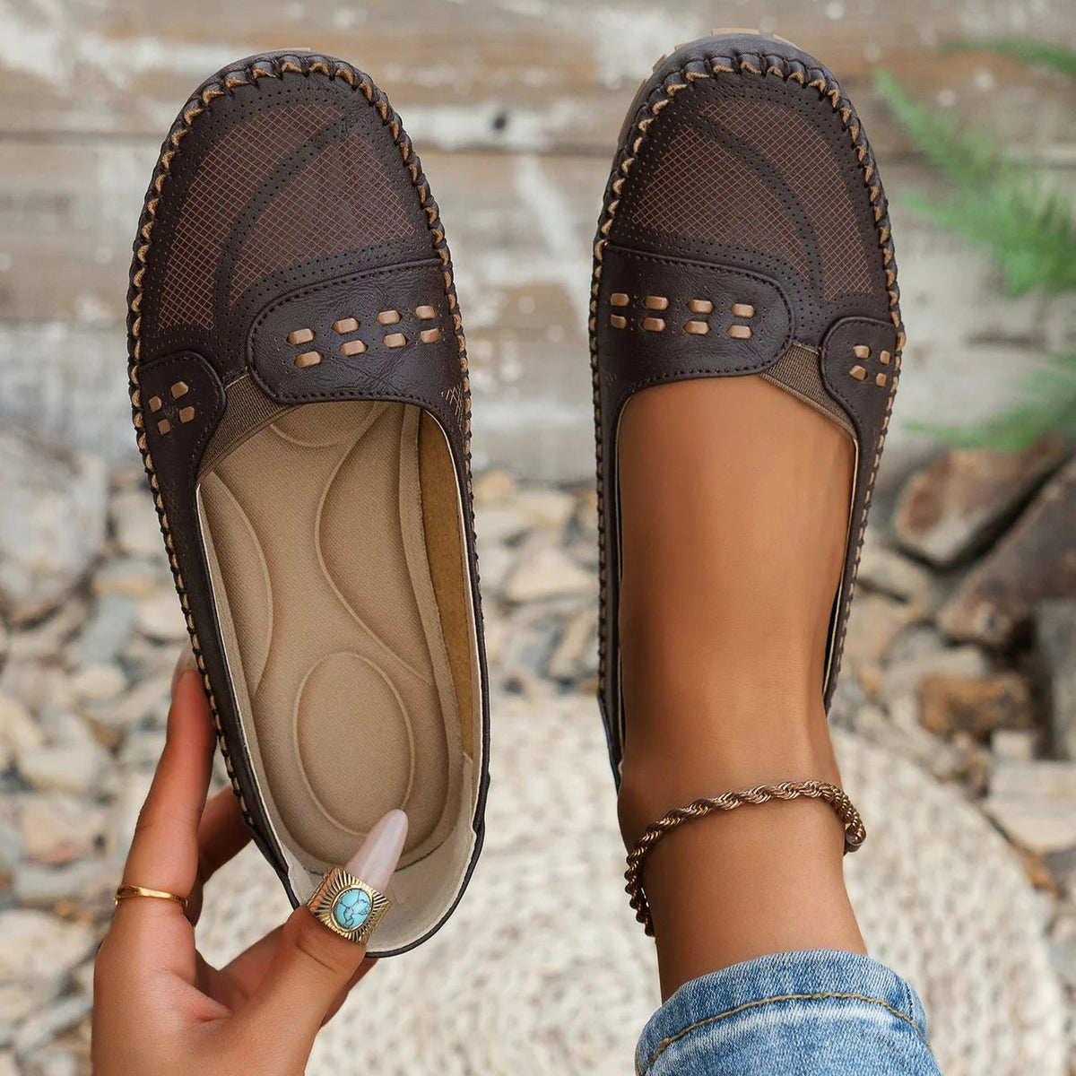 emily-comfortable-lightstep-loafers-img1.webp