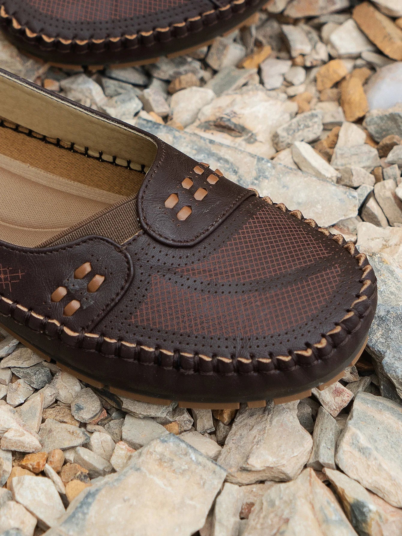emily-comfortable-lightstep-loafers-img6.webp