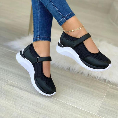 evelyn-comfortable-cushioned-strap-sneakers-img3.jpg
