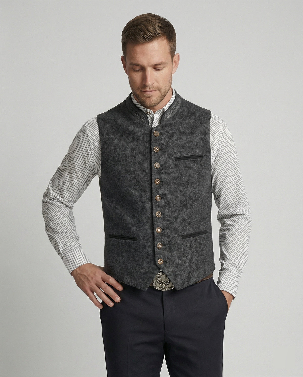 frederick-traditional-standing-collar-vest-img2.jpg