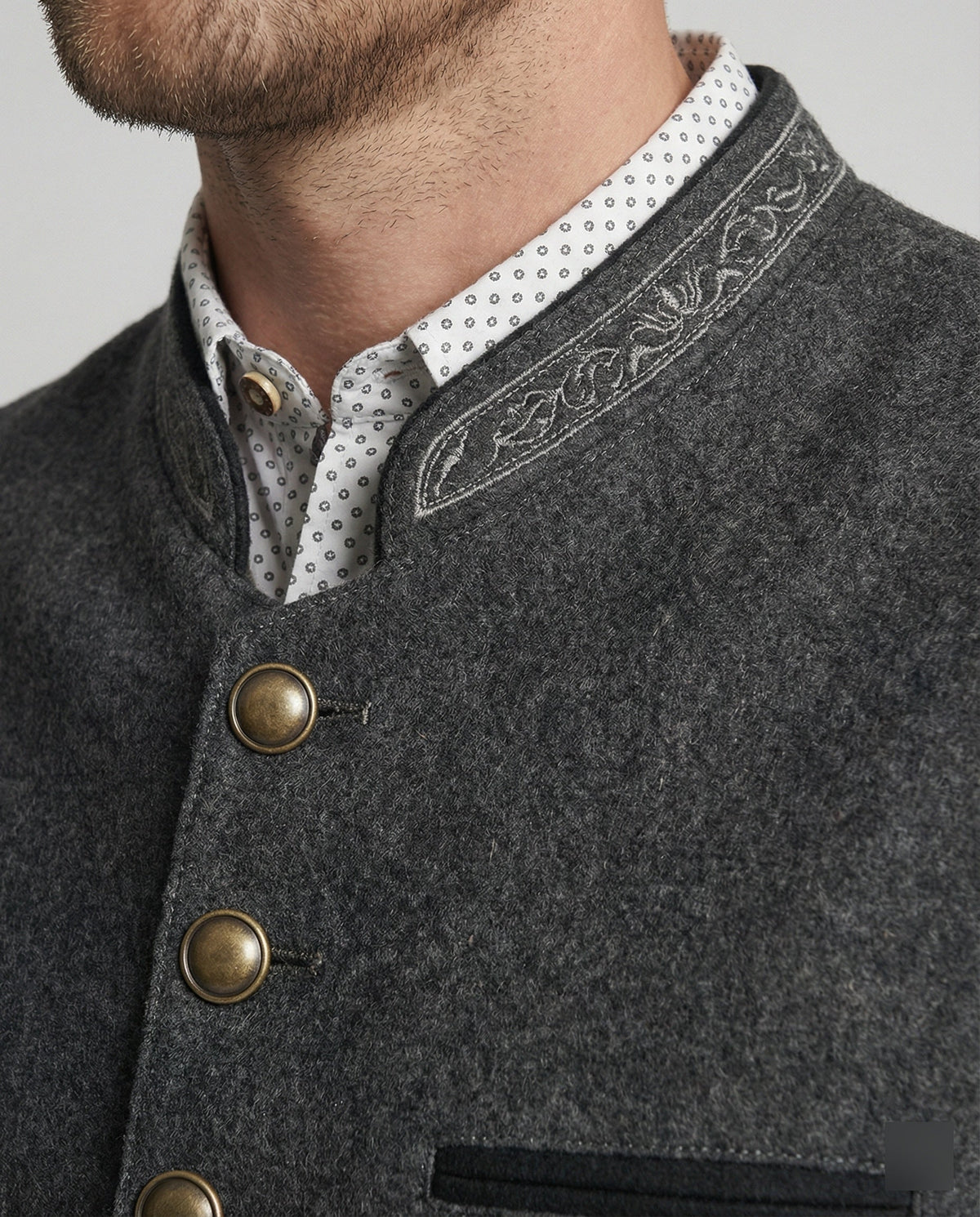 frederick-traditional-standing-collar-vest-img3.jpg