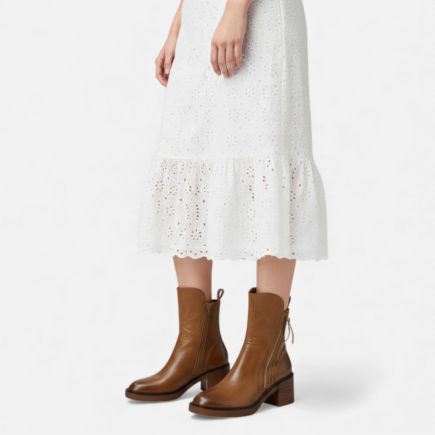 helen-classic-british-style-leather-boots-img3.jpg