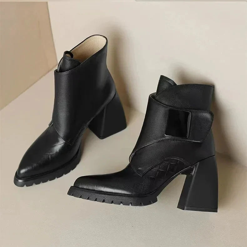jacqueline-comfortable-block-heel-boots-img5.webp