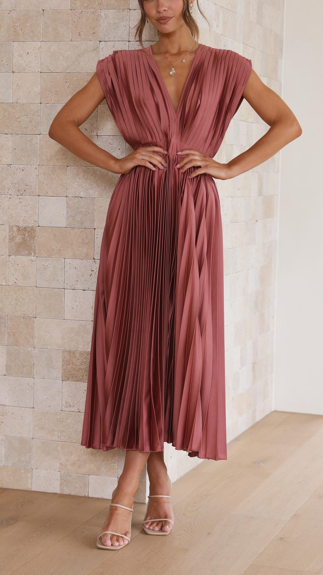 jacqueline-elegant-pleated-maxi-dress-for-women-img1.jpg