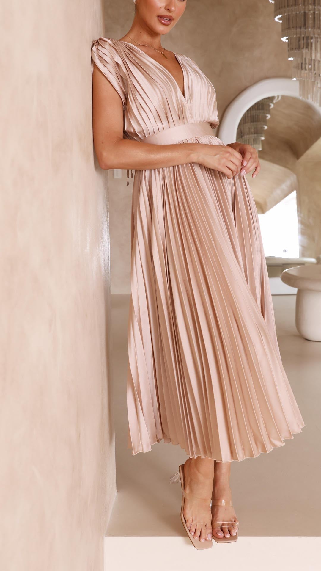 jacqueline-elegant-pleated-maxi-dress-for-women-img10.jpg