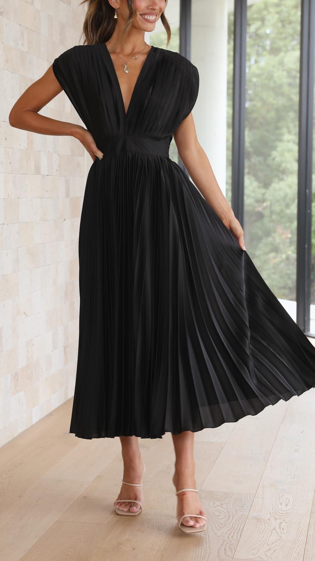 jacqueline-elegant-pleated-maxi-dress-for-women-img15.jpg