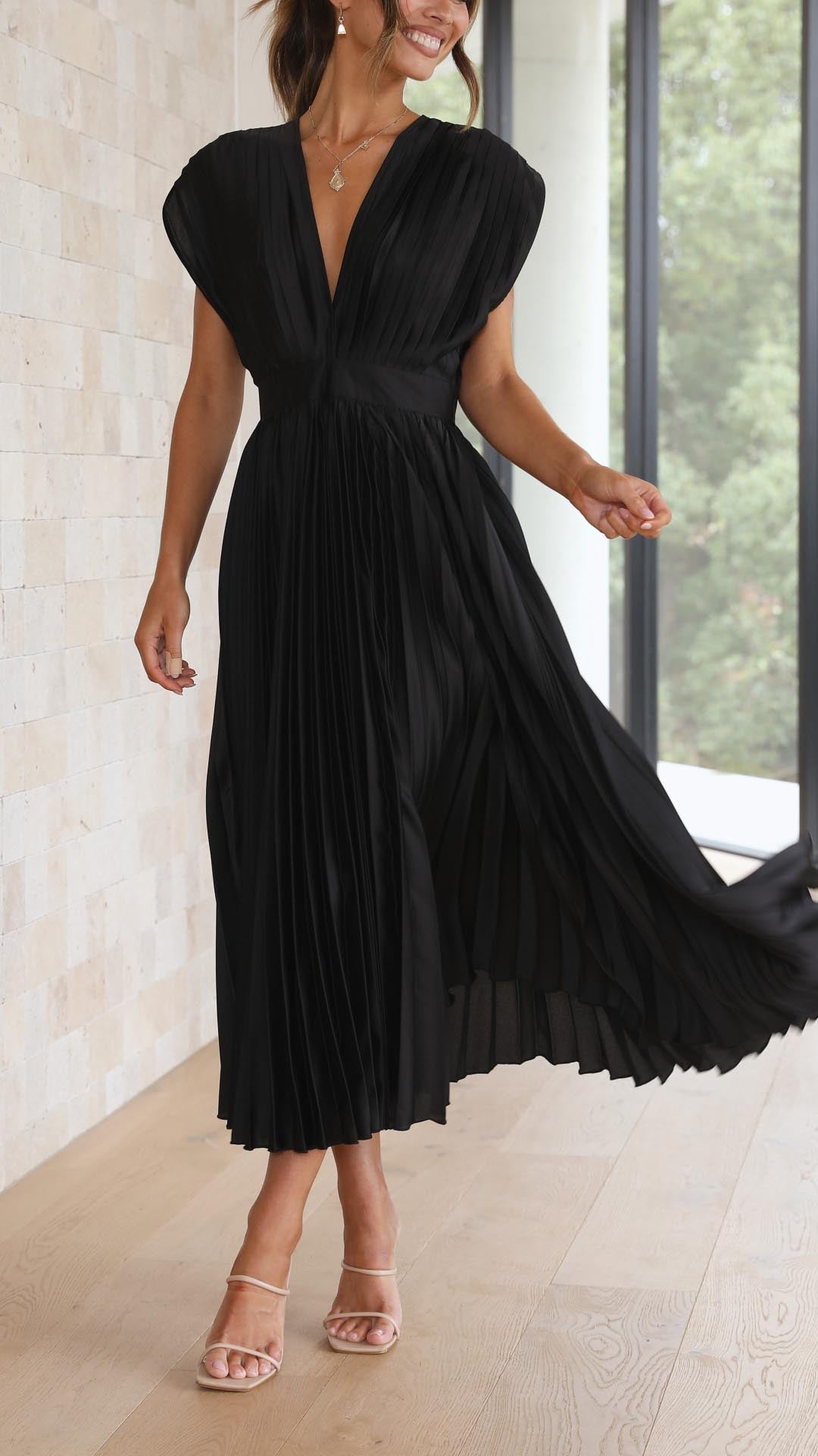 jacqueline-elegant-pleated-maxi-dress-for-women-img17.jpg
