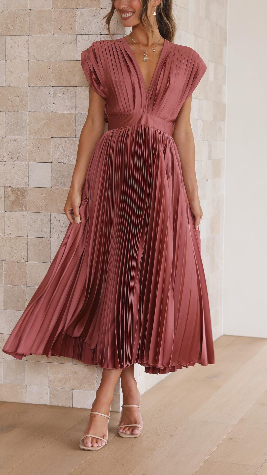 jacqueline-elegant-pleated-maxi-dress-for-women-img3.jpg