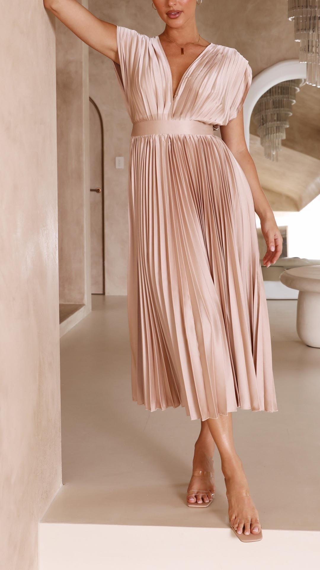 jacqueline-elegant-pleated-maxi-dress-for-women-img9.jpg