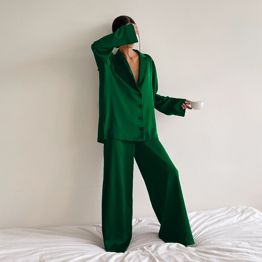 janet-relaxed-fit-button-up-pyjama-set-img4.jpg