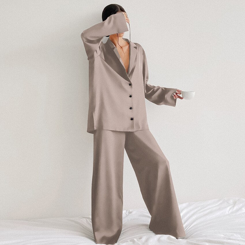 janet-relaxed-fit-button-up-pyjama-set-img8.jpg