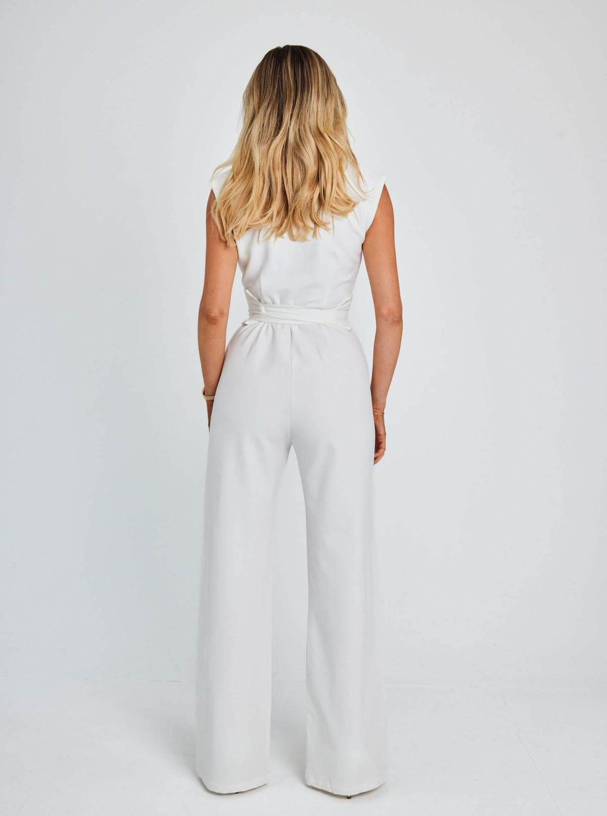janet-sophisticated-wide-leg-jumpsuit-img10.jpg