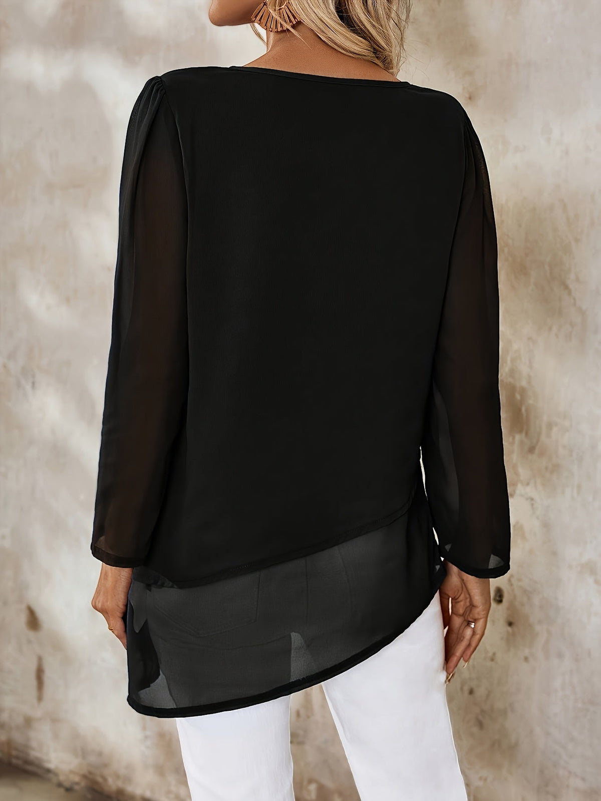 jennifer-relaxed-fit-layered-blouse-img3.jpg