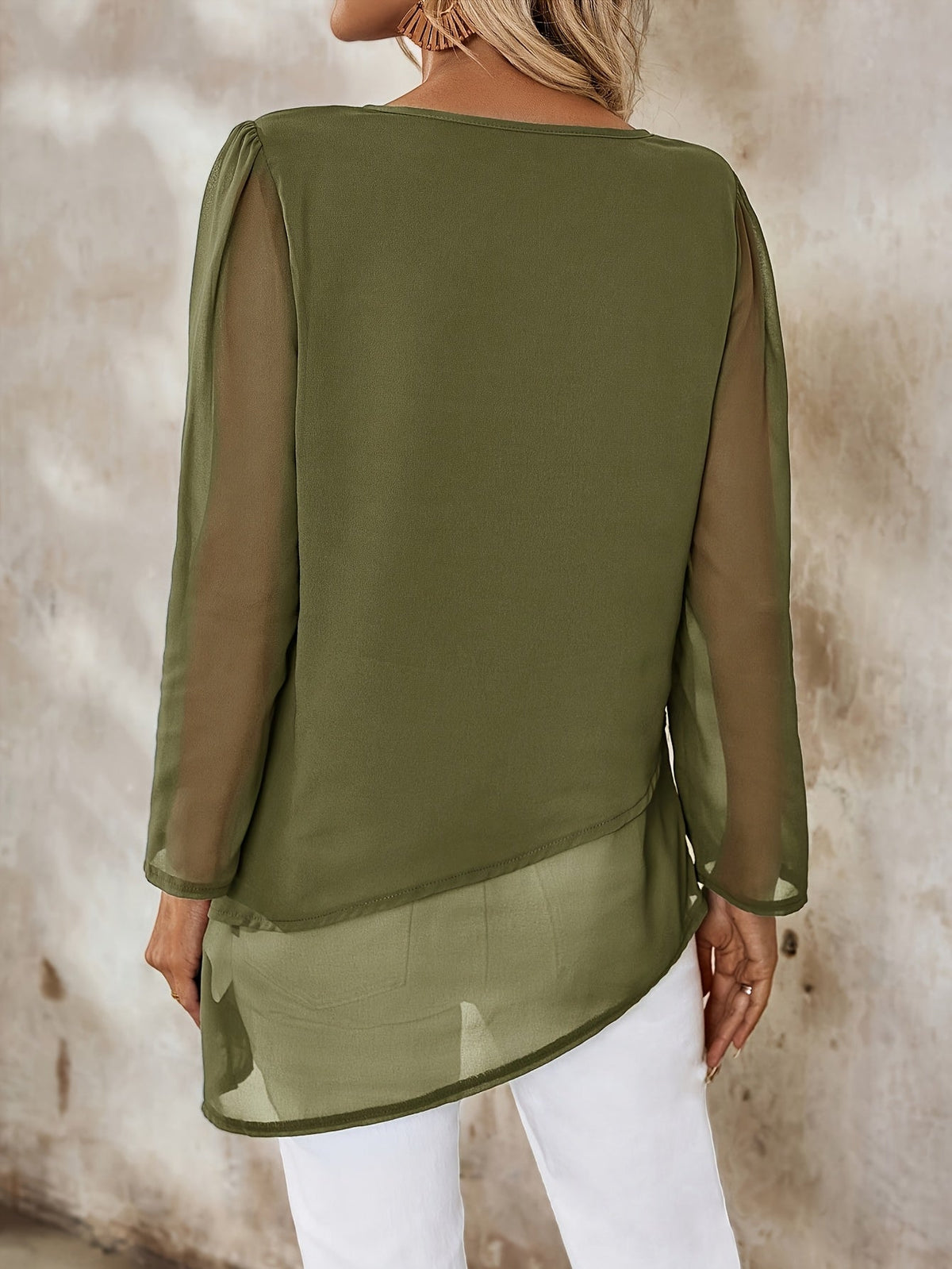 jennifer-relaxed-fit-layered-blouse-img8.jpg
